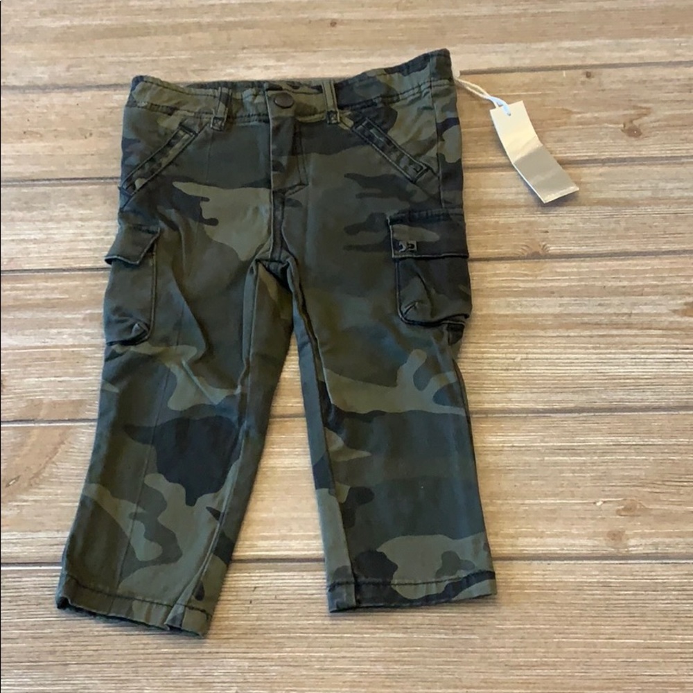 NWT Joe’s Jeans camouflage unisex pants